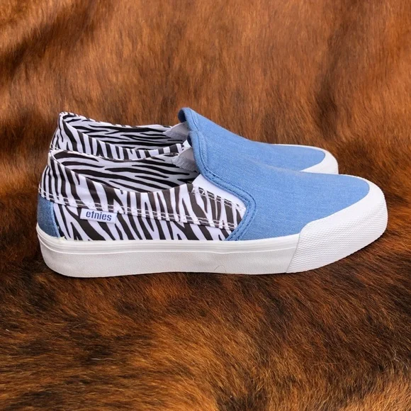 Etnies Langston womens low profile slip on shoes. (New) - Picture 4 of 6